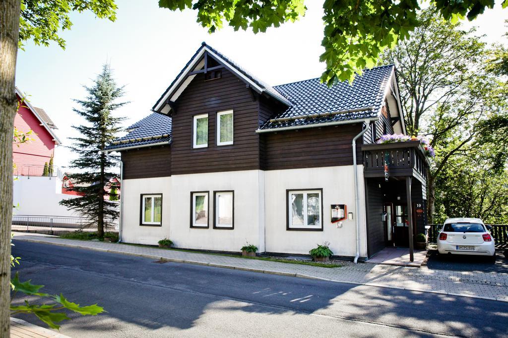 Pension & Ferienwohnung Oberhof 810 M Bagian luar foto